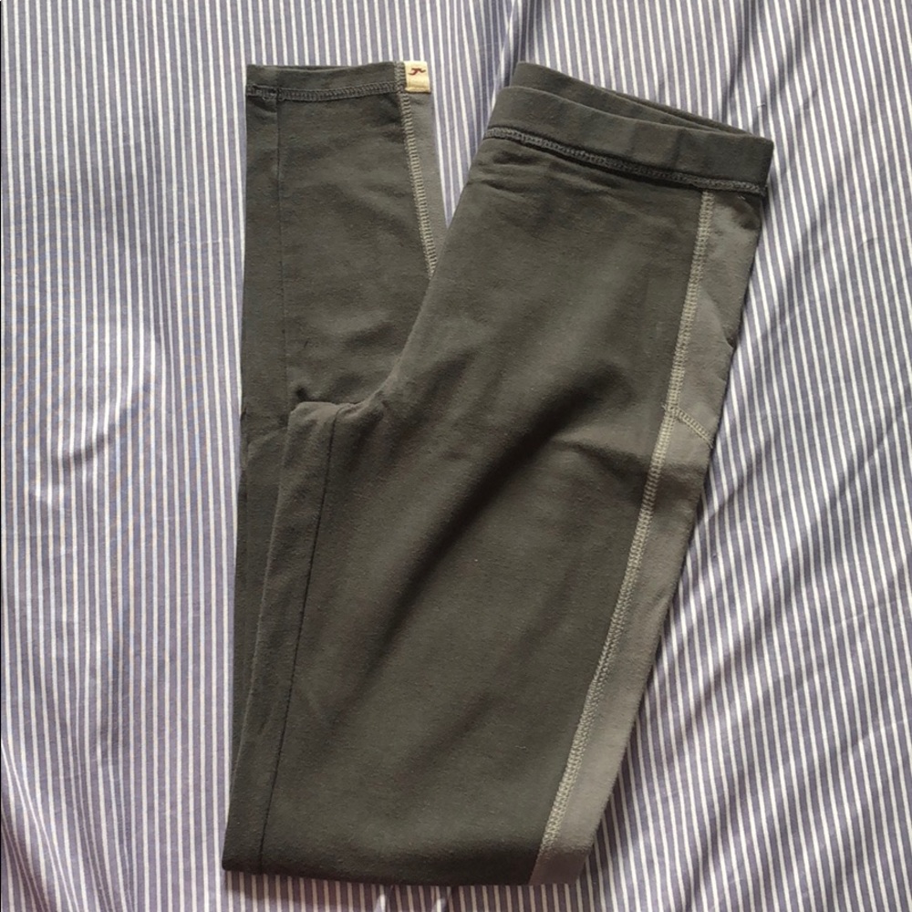 Hollister leggings
